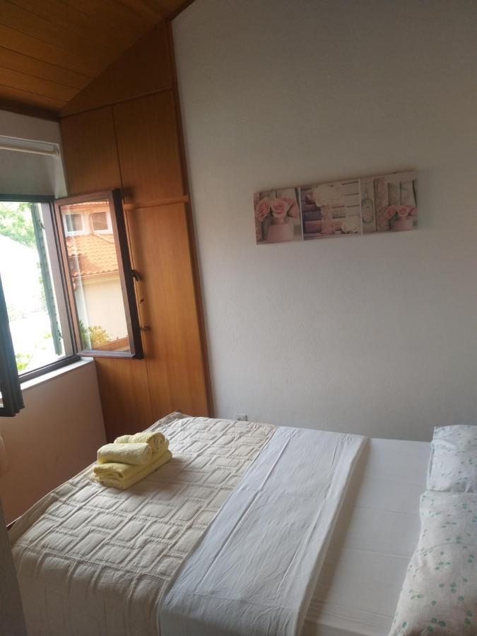 Appartamento Direkt Na Moru - Bungalov Šibenik Esterno foto