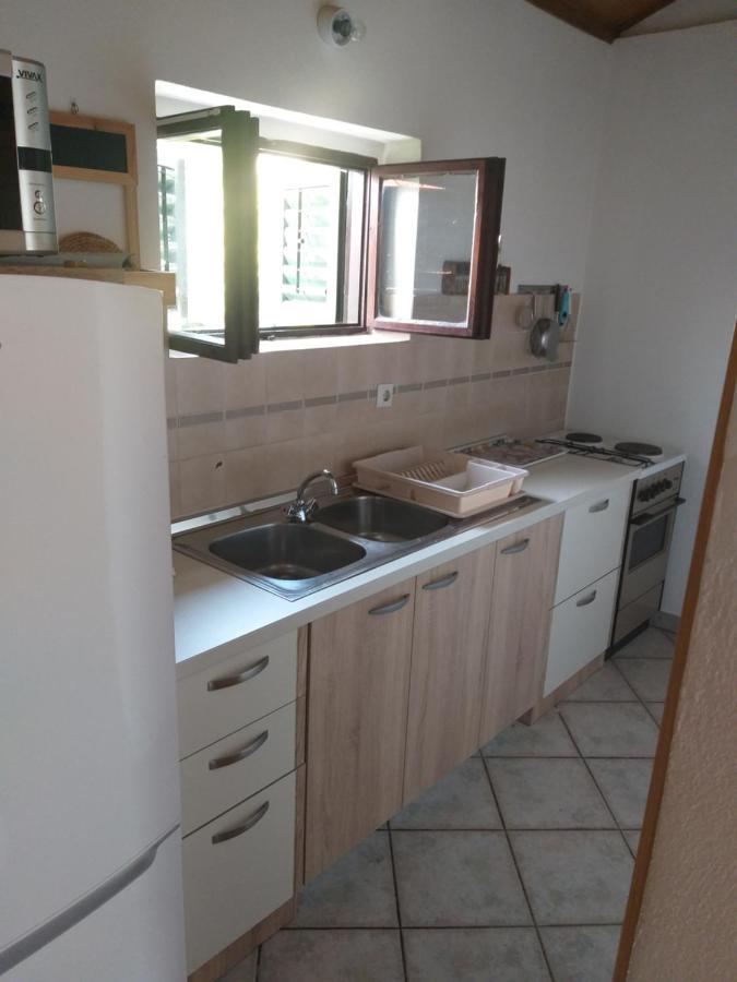 Appartamento Direkt Na Moru - Bungalov Šibenik Esterno foto