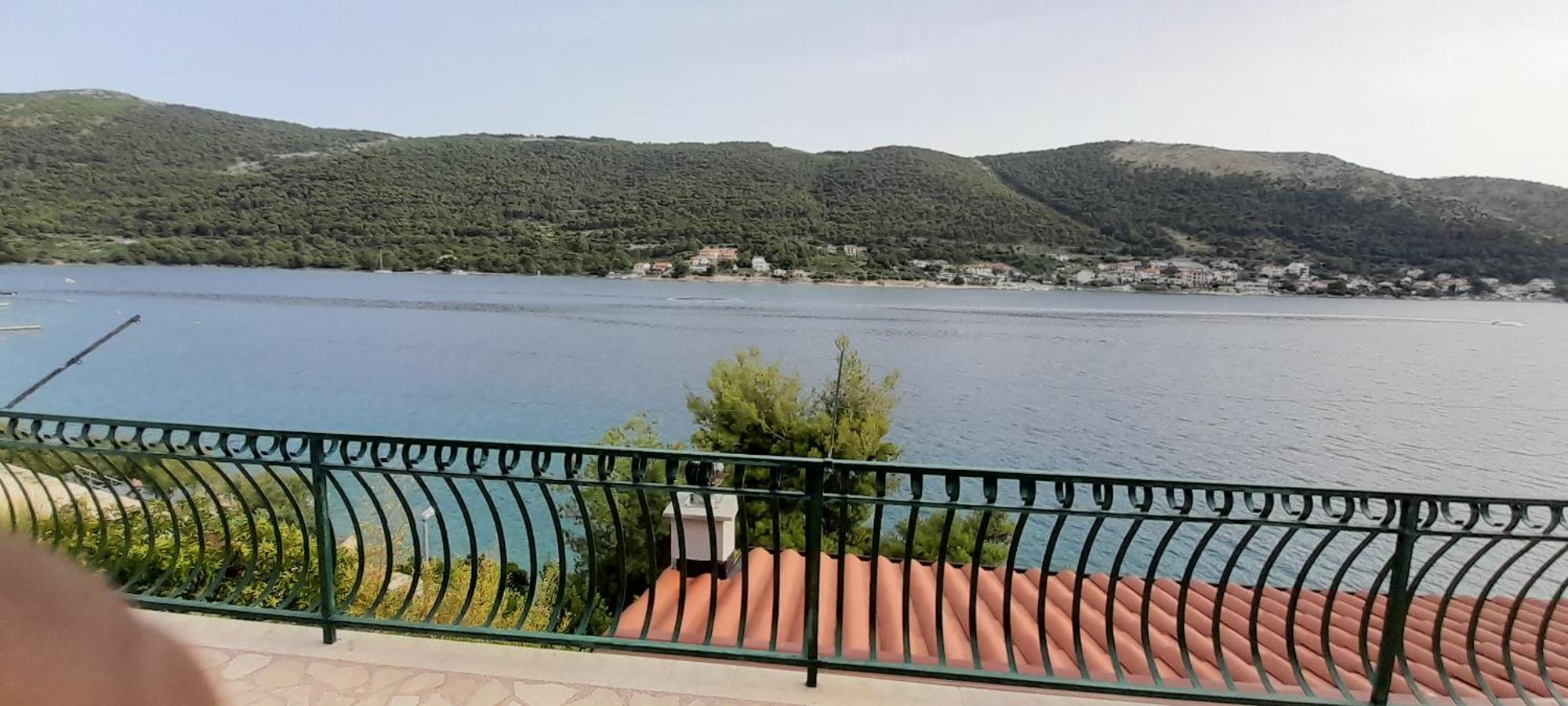 Appartamento Direkt Na Moru - Bungalov Šibenik Esterno foto